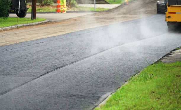 Best Driveway Resurfacing Pavers  in Holton, KS
